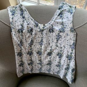 Mossimo Supply Co. Floral Tank size M